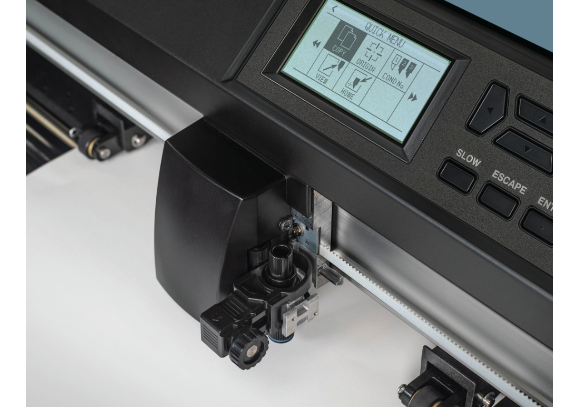 Graphtec-CE8000-40-ControlPanel