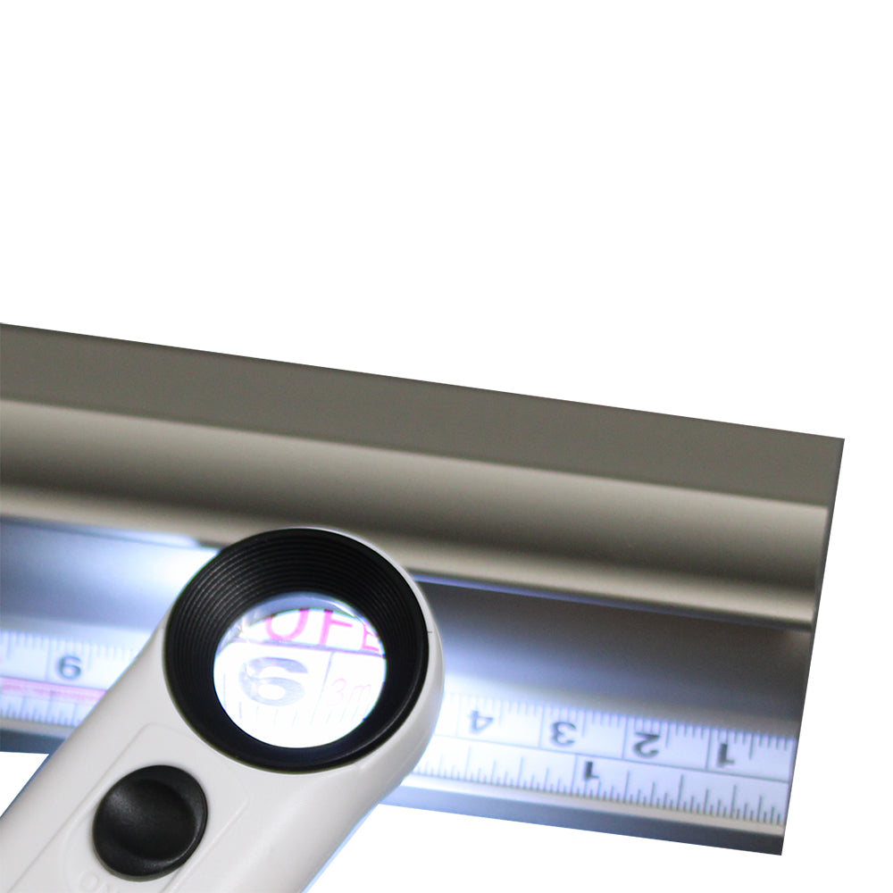 SignWarehouse Vinyl Tool Kit in Zippered Pouch Close Up of Lighted Magnifier