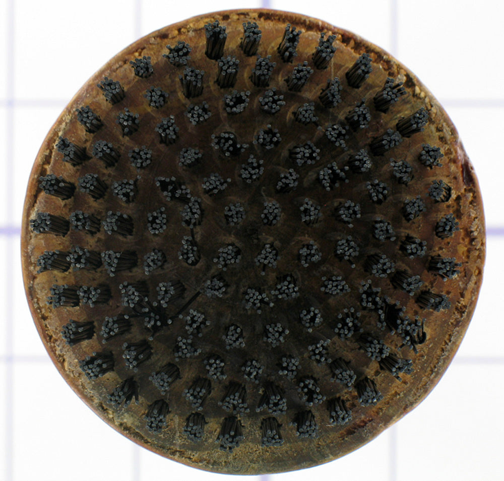 Rivet Brush - 3 in Close Up of Head