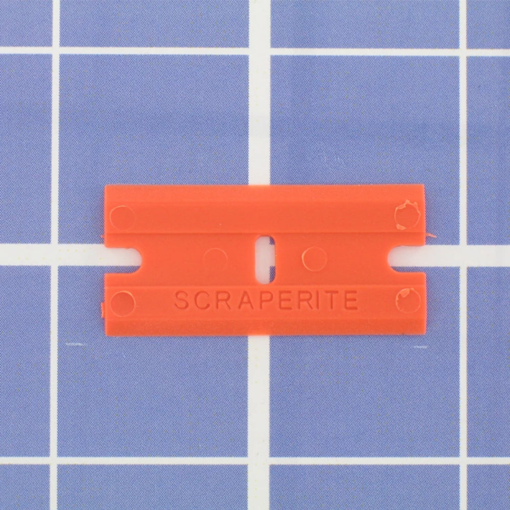 ScrapeRite Vinyl Removal Kit - Close Up of Blade
